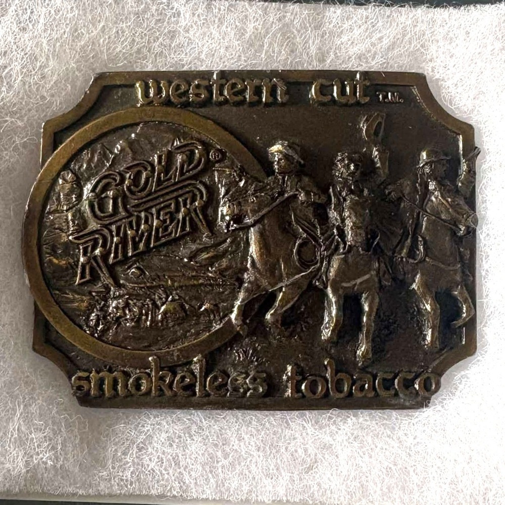 Vintage 1982 Gold River Smokeless Tobacco Western Cut Belt Buckle Ltd Edition